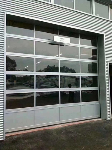 汽车4S店透视门